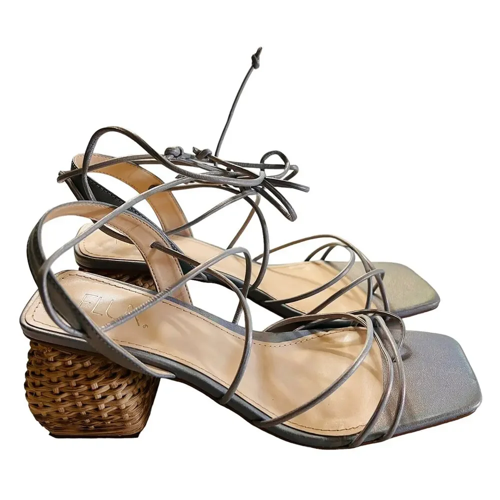 Flux Regana Strappy Woven Cane Block Heel Size 7 NEW Gray